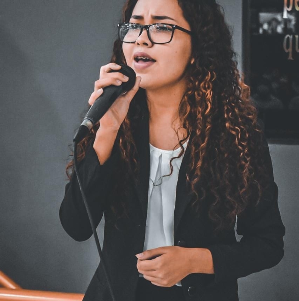 Meet your Posher, Krissia